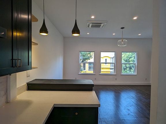 2nd image of 244 Columbia Pl