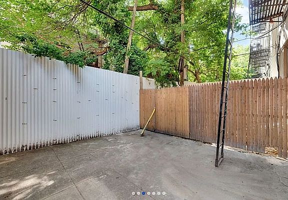 3rd image of 252 Madison St APT 1L