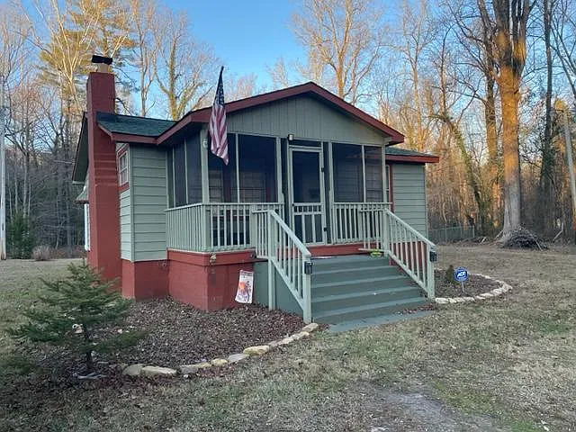 119 Gap Creek Rd — Photo 1
