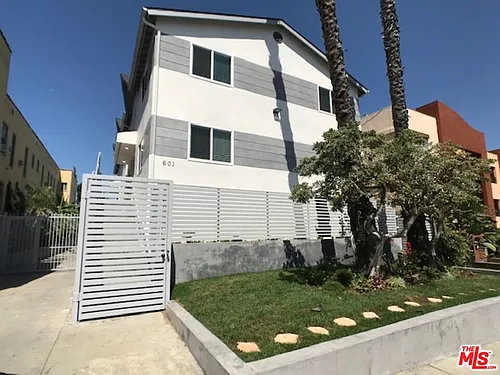 601 N Normandie Ave Photo 1
