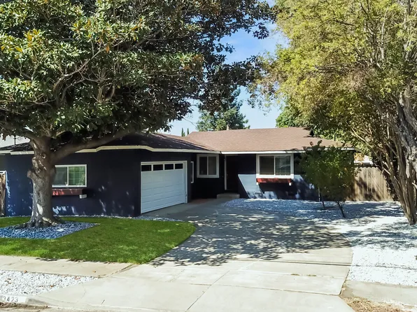 3423 Thunderbird Dr, Concord, CA 94520