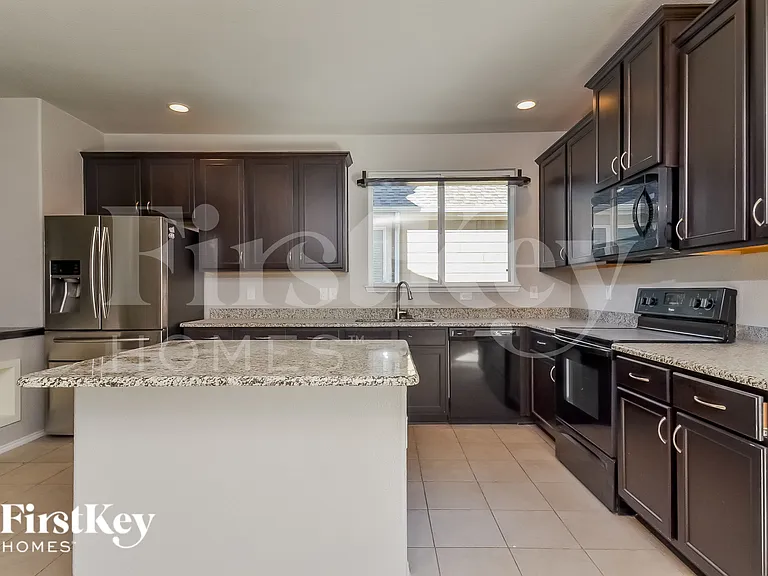 8982 Stallings Dr — Photo 7