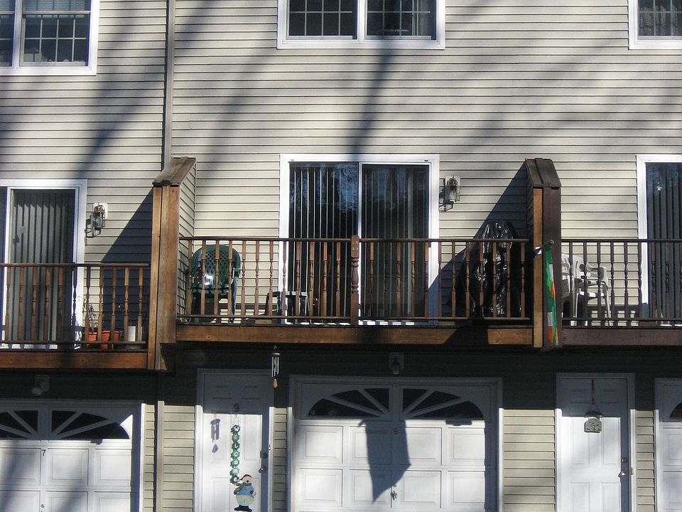 1st image of 9 Patterson Dr