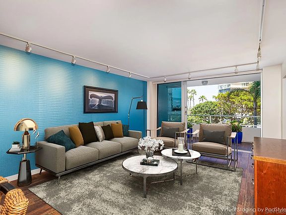 4th image of 1830 Avenida Del Mundo Unit 302