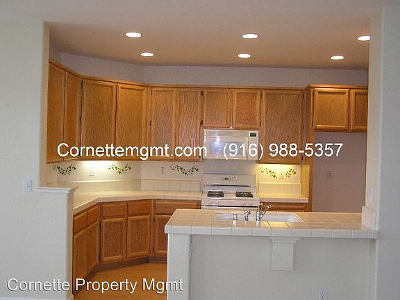 4th image of 9205 Rosecut Ct