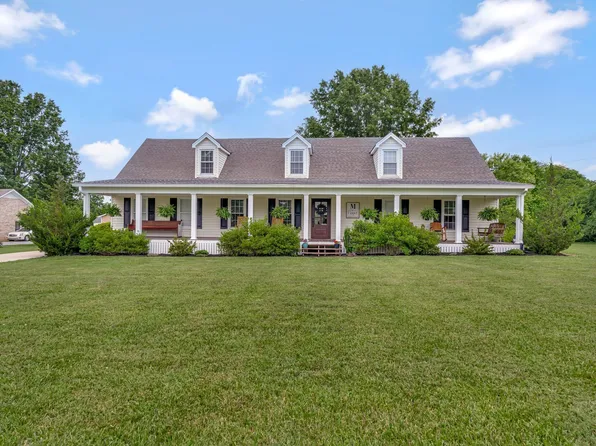 1306 Malvern Dr, Murfreesboro, TN 37129