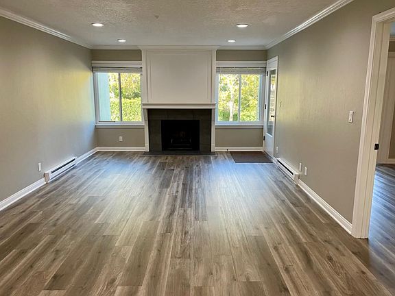 4th image of 4004 Farm Hill Blvd APT 101