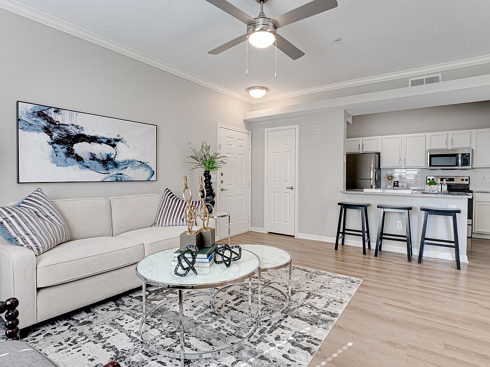 1st image of 650 E Vista Ridge Mall Dr APT 328
