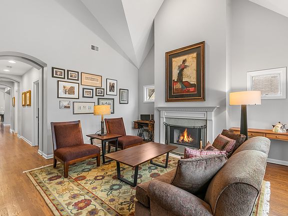 4th image of 1253 W Early Ave #D