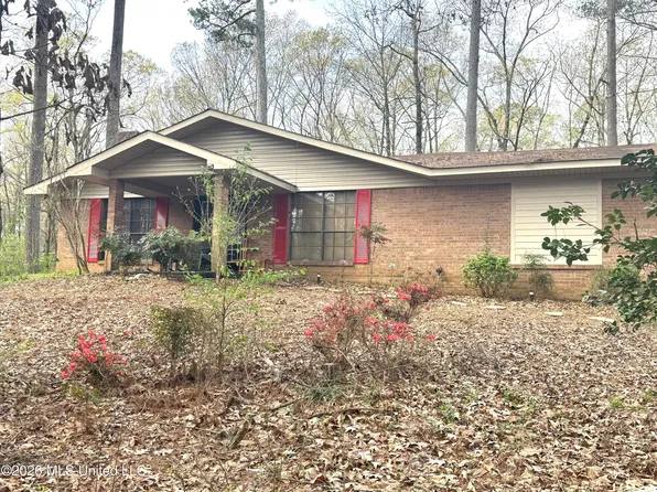 1073 Ratliff Ferry Rd, Canton, MS 39046