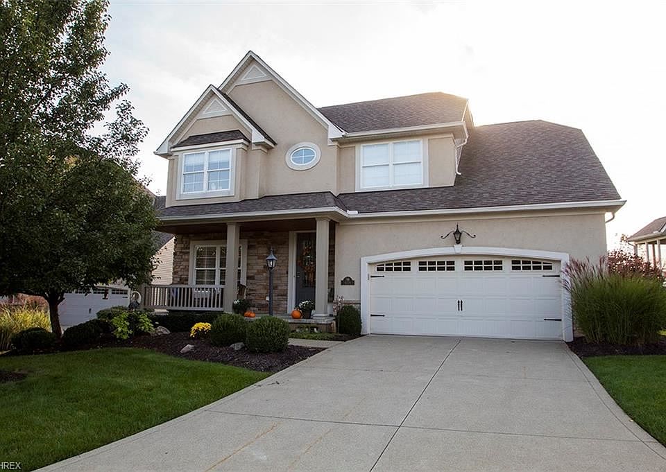 1st image of 6076 Meadow Lake Dr