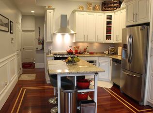 752 E 4th St #3, South Boston, MA 02127