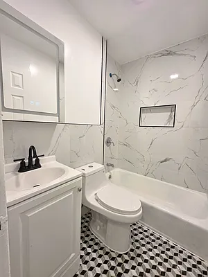 Rented by Kasin Management | media 6