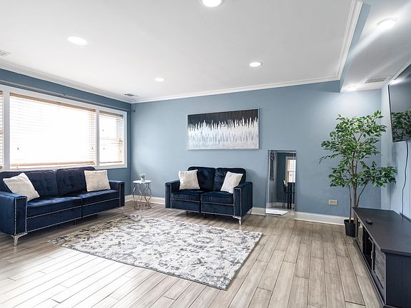 2nd image of 3810 East Ave #2