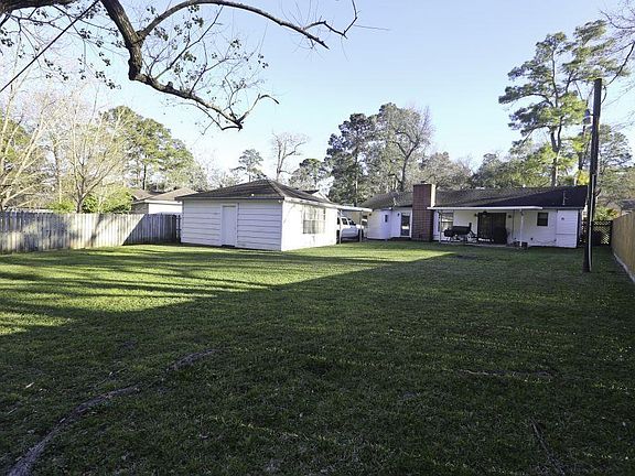 5th image of 1315 Forsythe Ln