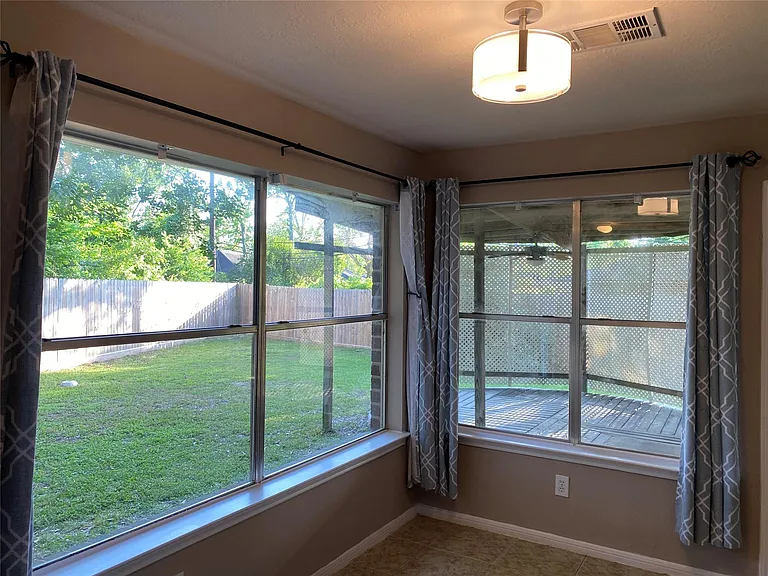 3601 Colleen Meadows Cir — Photo 6