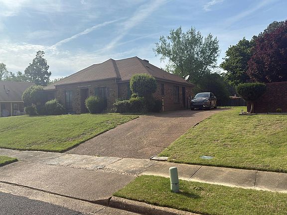 3rd image of 4971 Farmwood Dr
