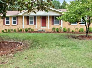 312 Rosemont Rd SE, Huntsville, AL 35803