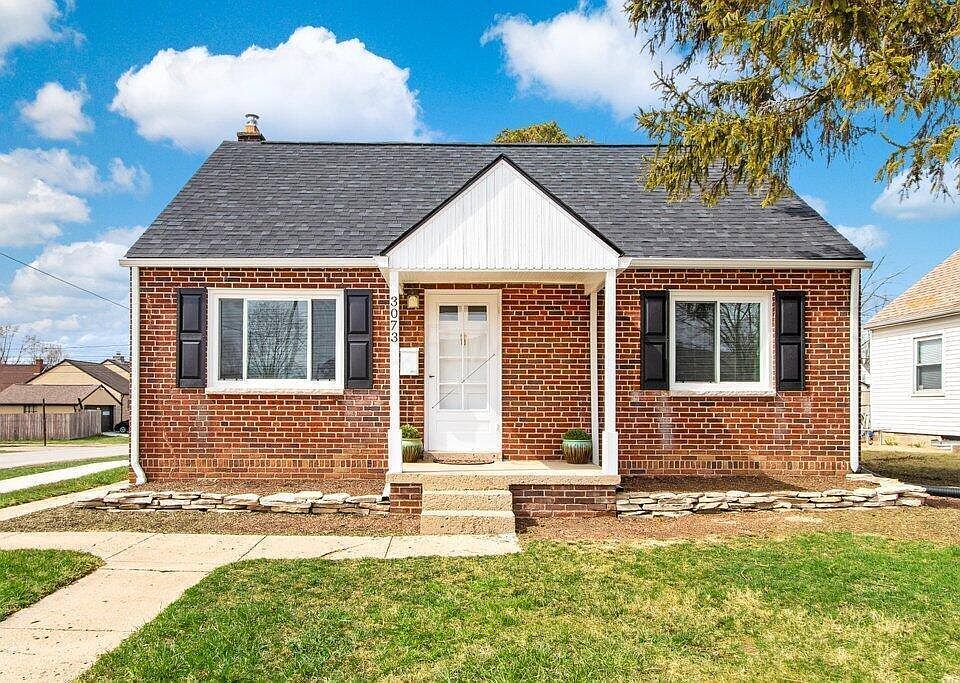1st image of 3073 Oaklawn St