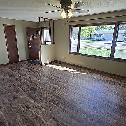 2nd image of 3106 Avenue G