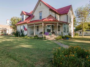 141 W Washington St, Howard, KS 67349