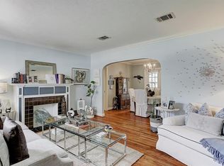 843 W 42nd St, Houston, TX 77018