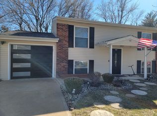 12 Wilbert Dr, Saint Charles, MO