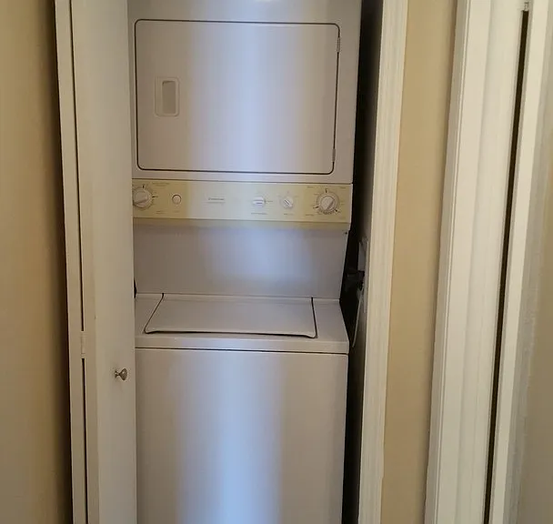 2934 Plaza Terrace Dr — Photo 14