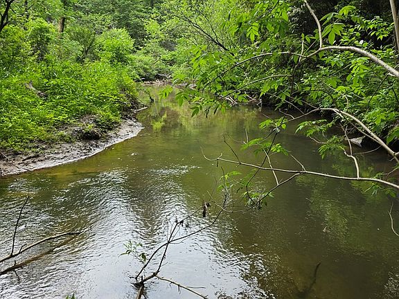 2nd image of 409 Harrison Sluder Rd