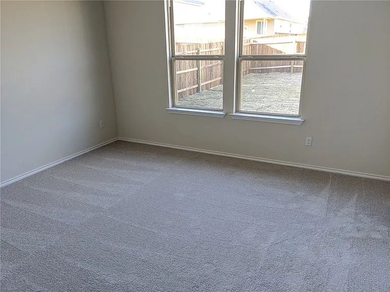 1013 Cliffbrake Way — Photo 9