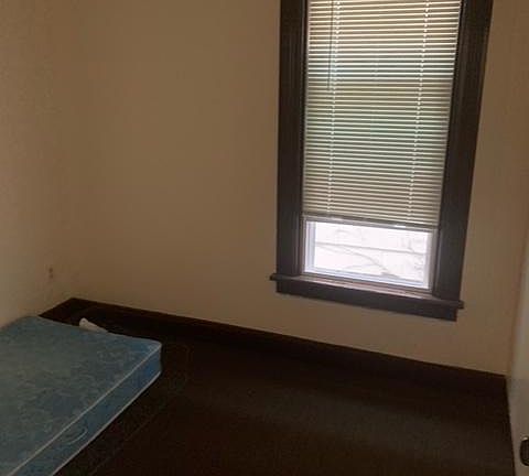 2nd image of 2227 14th St Floor 2