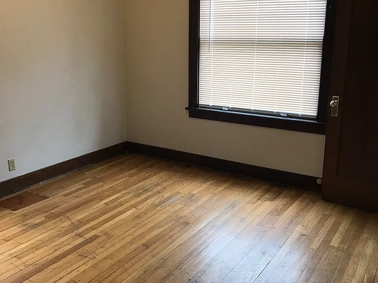 3329 Northwest Ave — Photo 5