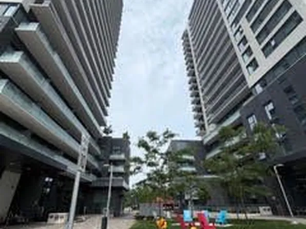30 Samuel Wood Way #901, Toronto, ON M9B 0C9