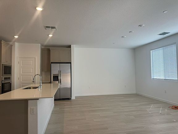 4th image of 10308 Tempier Way