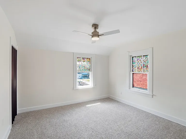 2306 Eastbrook Dr — Photo 5
