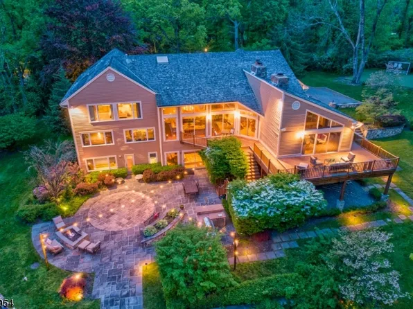 18 Sheepfield Farms Dr, Harding Twp., NJ 07976