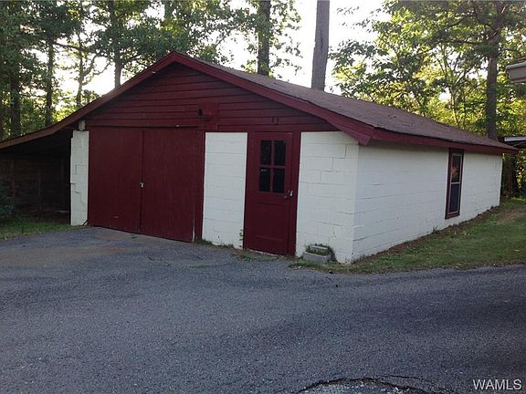 4th image of 8200 Hazelwood Dr