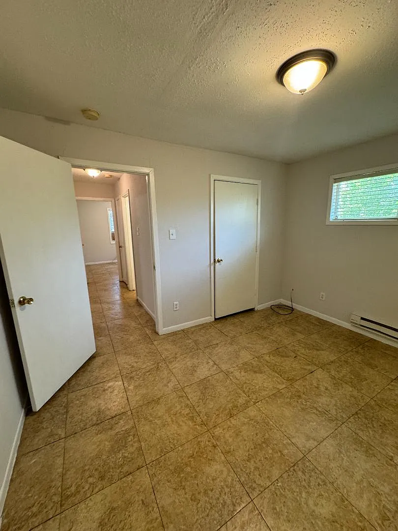 5036 Carmen St — Photo 1