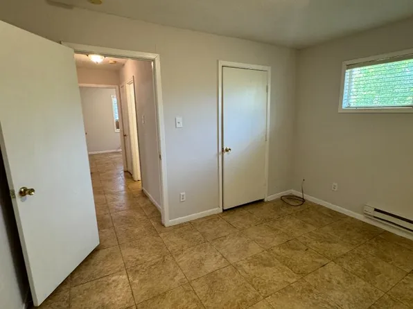 9430 Carmen St #2, Houston, TX 77033