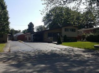 337 S Wisconsin Ave, Addison, IL 60101