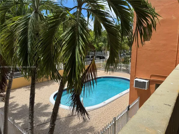 1851 NE 168th St APT B7, North Miami Beach, FL 33162