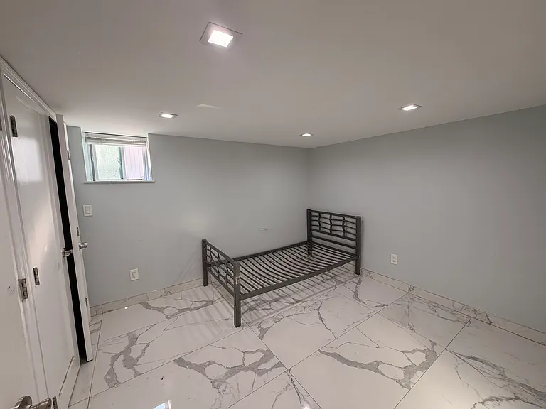 253 Alter Ave #1 — Photo 10