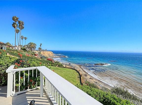3rd image of 2129 W Paseo Del Mar
