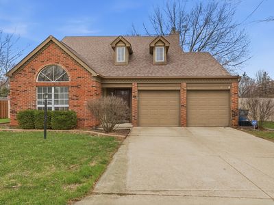 7678 Colonial Ct, Fishers, IN, 46038