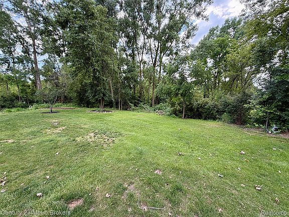 4th image of 5484 Wakefield Rd