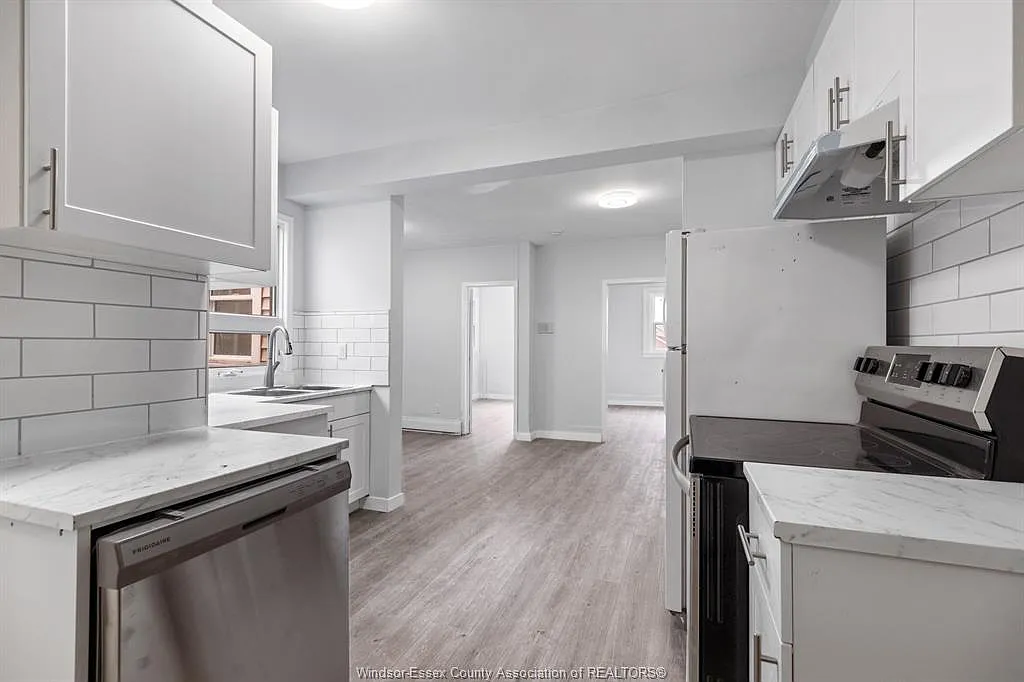 2 bed, $1,550 — Photo 4