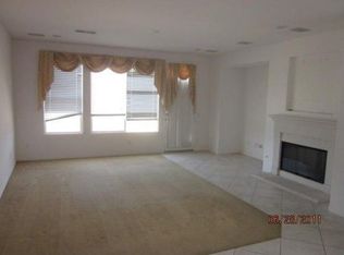 1040 Mountain Ash Ave, Chula Vista, CA 91914