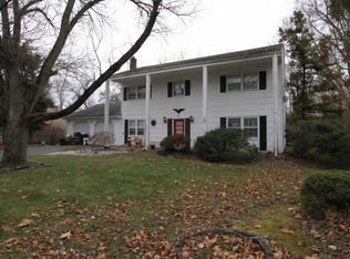 1 Poet Dr, Matawan, NJ 07747