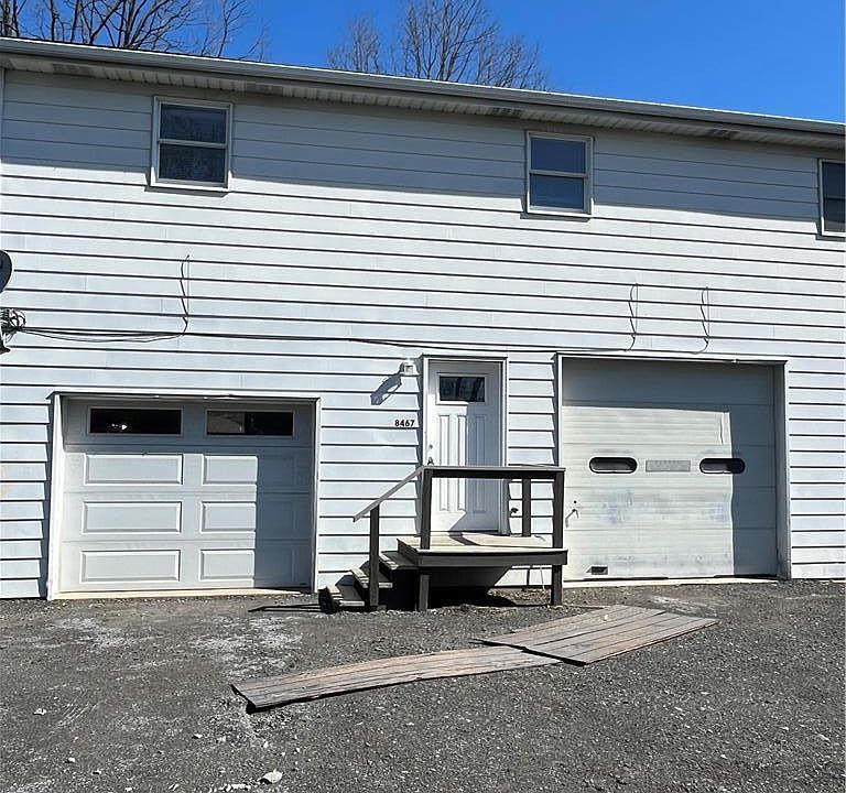 1st image of 8467 Airport Rd E