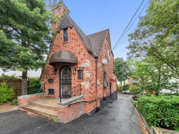 2323 Powell Avenue, Bronx, NY 10462